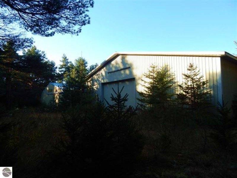 85 Acres with Boat Storage Facility : Manton : Missaukee County : Michigan
