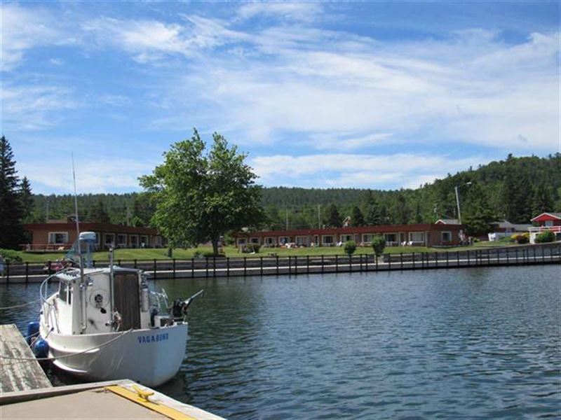 King Copper Resort : Copper Harbor : Keweenaw County : Michigan
