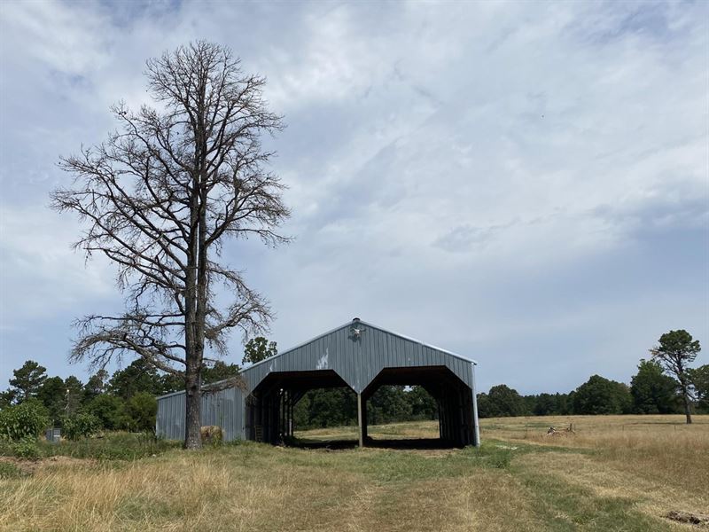 30 Acres, Located in Melbourne : Violet Hill : Izard County : Arkansas