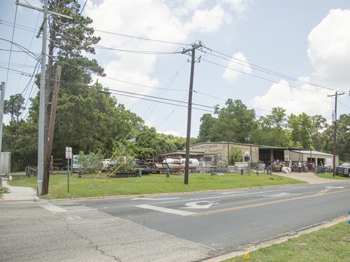 Commercial Corner Sycamore Ave : Huntsville : Walker County : Texas