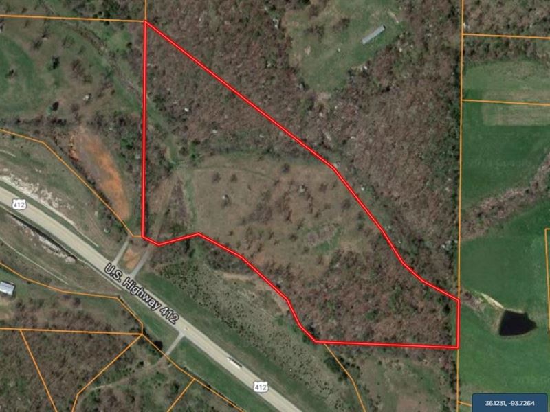 21 Acres Hwy 412 Frontage Prime : Huntsville : Madison County : Arkansas