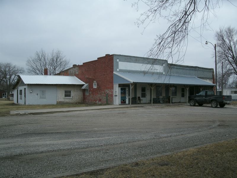 Unique Residential/Business Small : Mount Moriah : Harrison County : Missouri