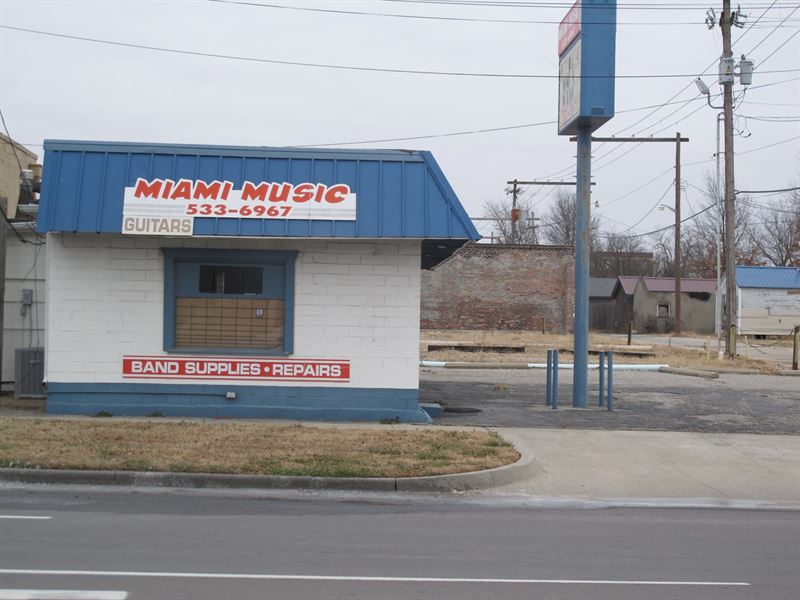Small Business Location Route 66 : Miami : Ottawa County : Oklahoma