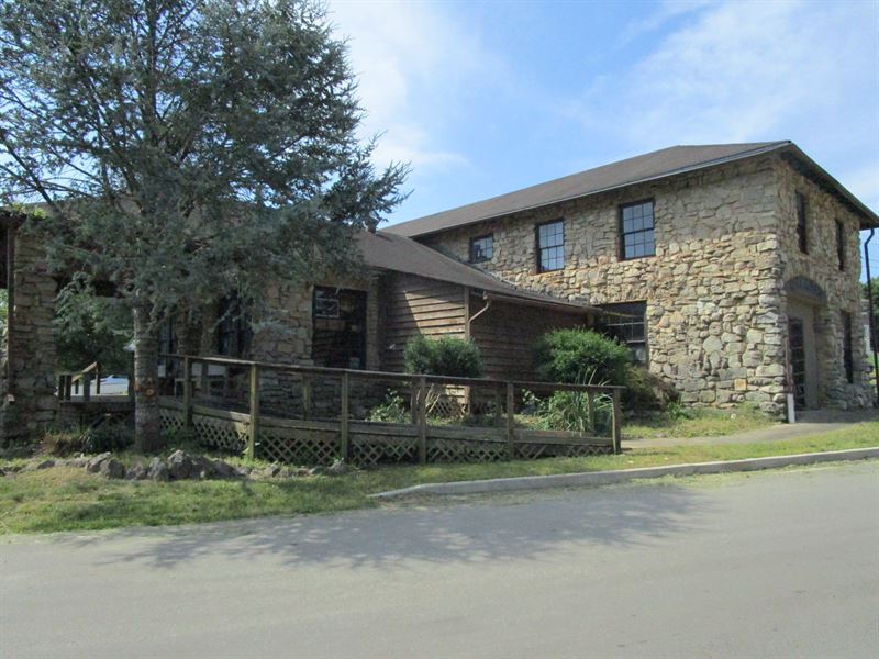 Commercial, Residential Property, Property for Sale in Missouri