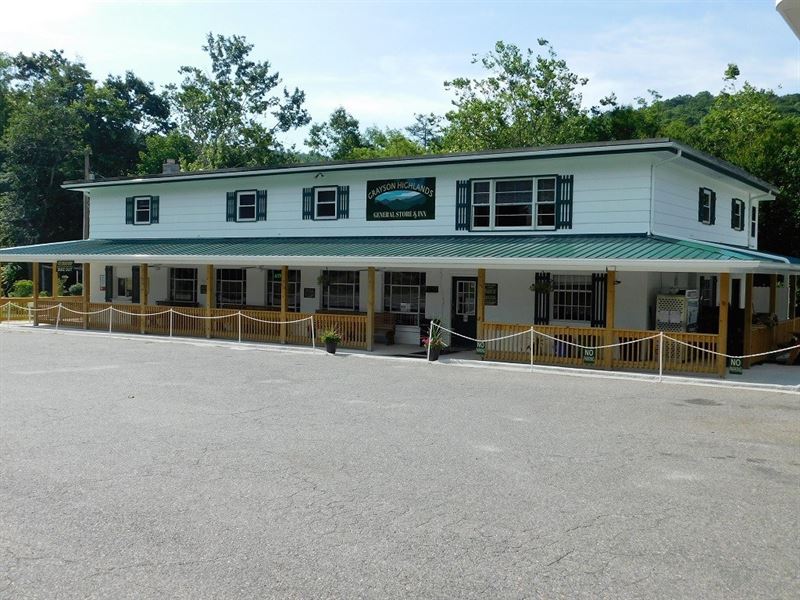 Country Store Inn Located Grayson : Mouth Of Wilson : Grayson County : Virginia
