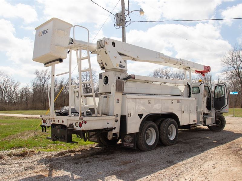 Utility Hydraulic Repair Company : Carlinville : Macoupin County : Illinois