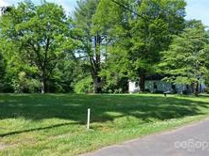 2 Acres in Statesville, Iredell Cou : Statesville : Iredell County : North Carolina