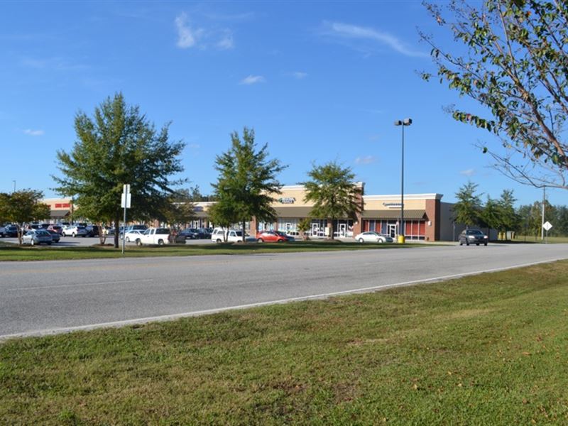 Commercial Property Near Walmart : Cheraw : Chesterfield County : South Carolina