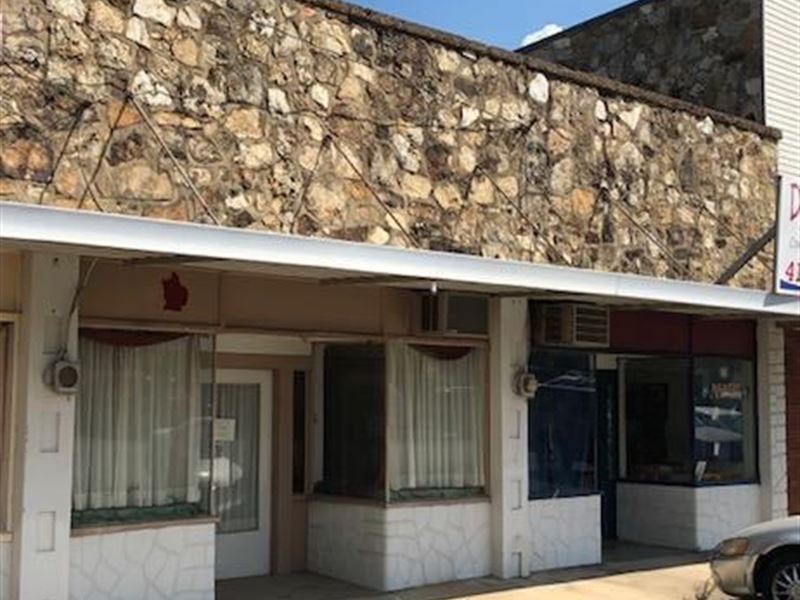 Commercial Buildings for Sale : Alton : Oregon County : Missouri