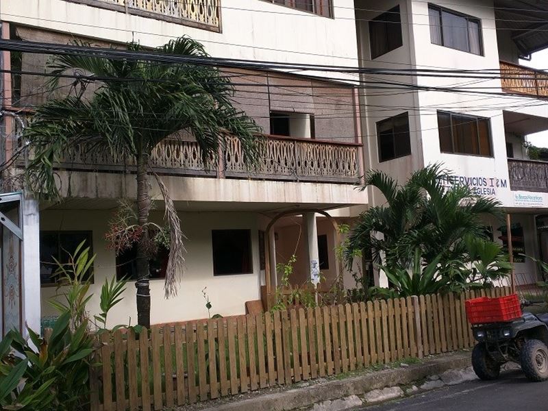 Bocas Del Toro 2Br Condo, Low Fees : Panama