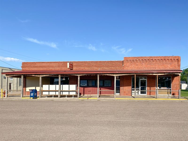 Papa's Place in Albert : Albert : Barton County : Kansas