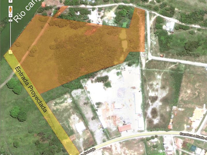 Caribbean Coast, Development Land : Honduras