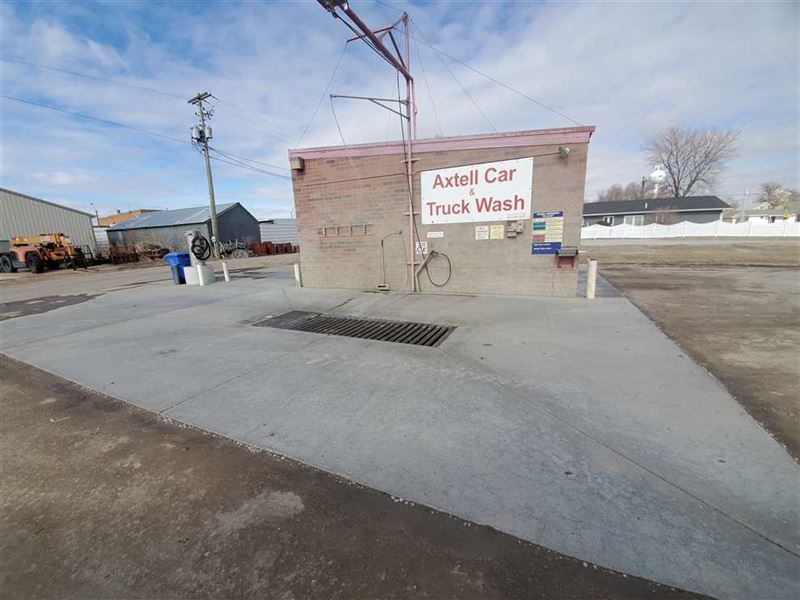 Axtell Carwash : Axtell : Kearney County : Nebraska