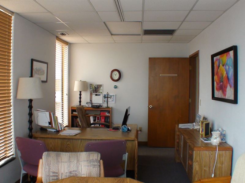 Office Suite Lease Desoto County : Arcadia : Desoto County : Florida