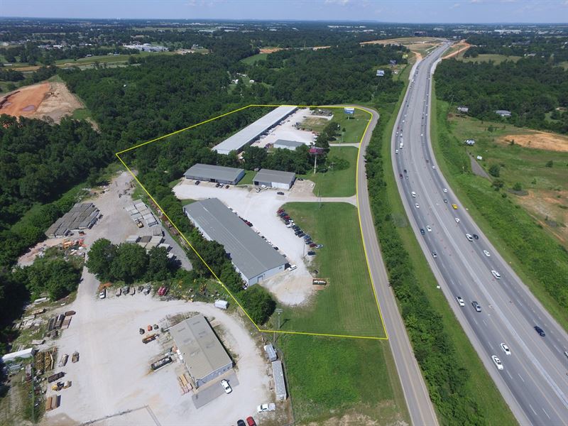 Large Commercial Rental Property : Springdale : Benton County : Arkansas