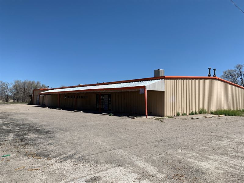 Commercial Building & Land Downtown : Estancia : Torrance County : New Mexico