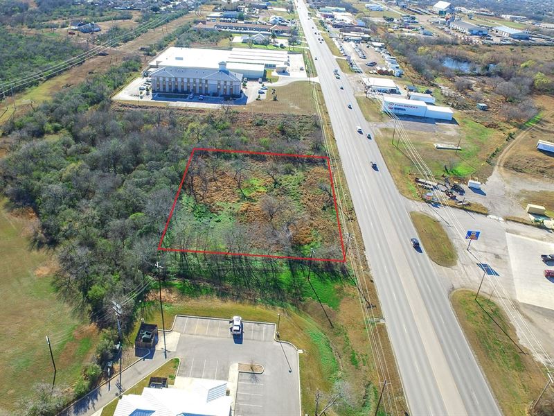 Premium Commercial Tract : Jourdanton : Atascosa County : Texas