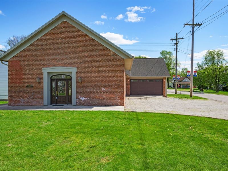 Commercial Property Albany : Albany : Delaware County : Indiana