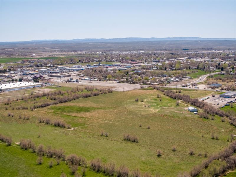 Webbwood Acreage : Riverton : Fremont County : Wyoming