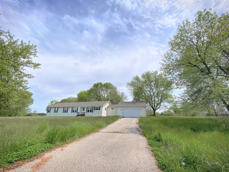 Commercial Property & Acreage Lee : Keokuk : Lee County : Iowa