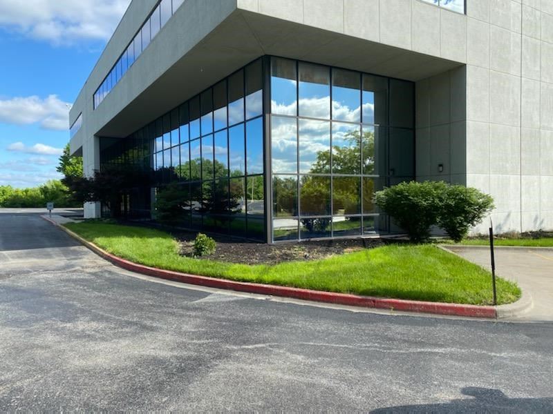Commercial Office Building : Independence : Jackson County : Missouri