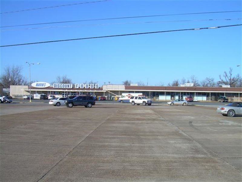 Commercial Buildings With Lot : Miami : Ottawa County : Oklahoma