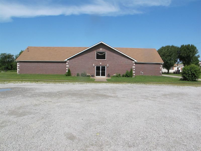 Church with Modular Home 8.03 Acres : Miami : Ottawa County : Oklahoma