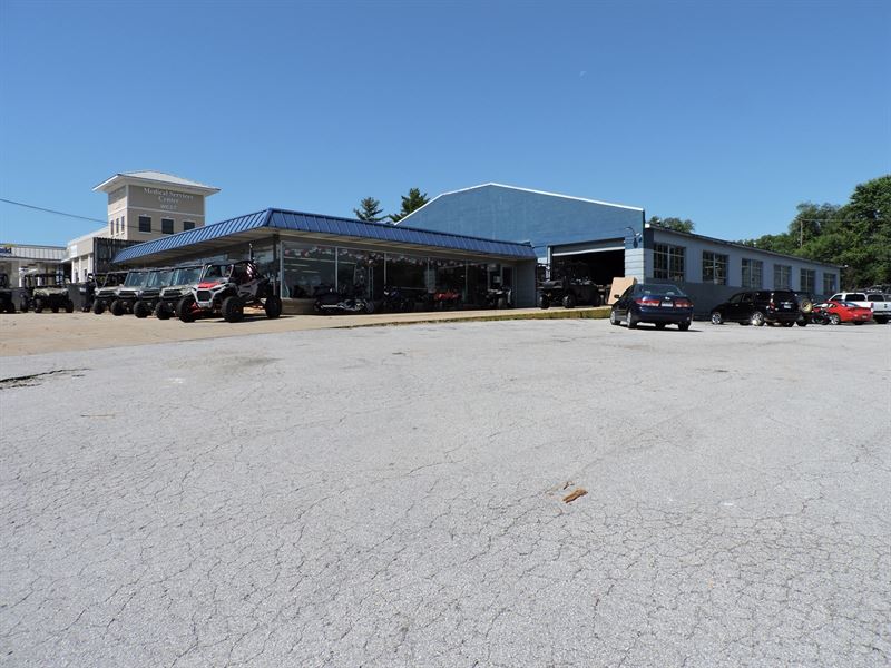 Commercial Property Downtown : Harrison : Boone County : Arkansas