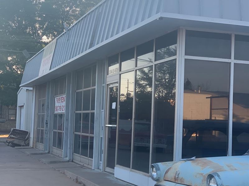 Commercial Property, Stillwater : Stillwater : Payne County : Oklahoma