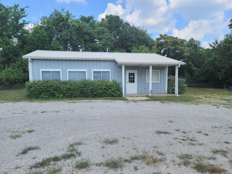 Commercial Buildings Centerville : Centerville : Appanoose County : Iowa