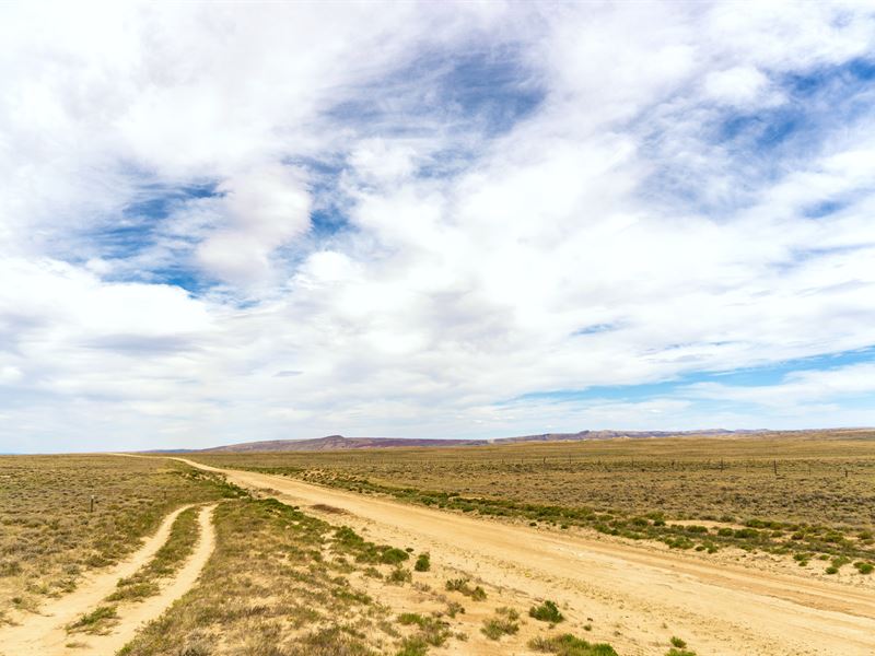 Ranching / Mixed-Use Acreage : Rawlins : Carbon County : Wyoming