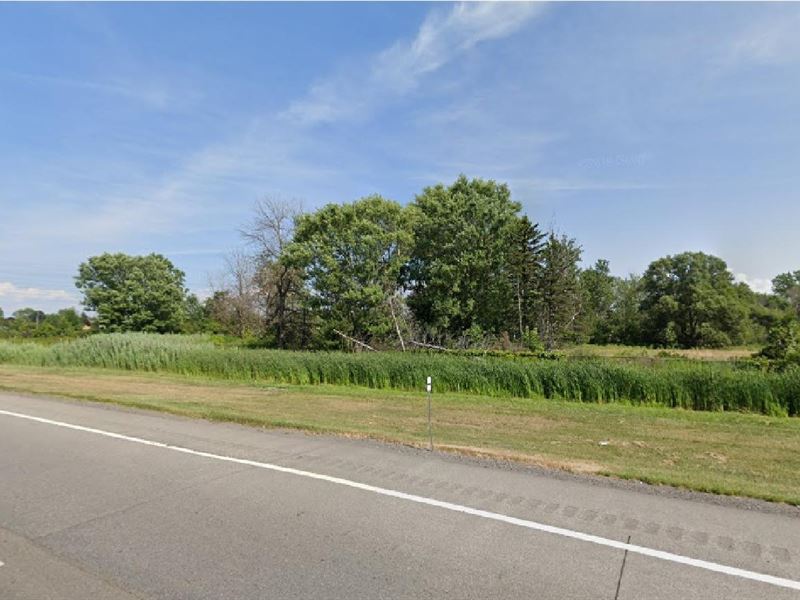 Commercial Lot Facing Nys Thruway : Cheektowaga : Erie County : New York