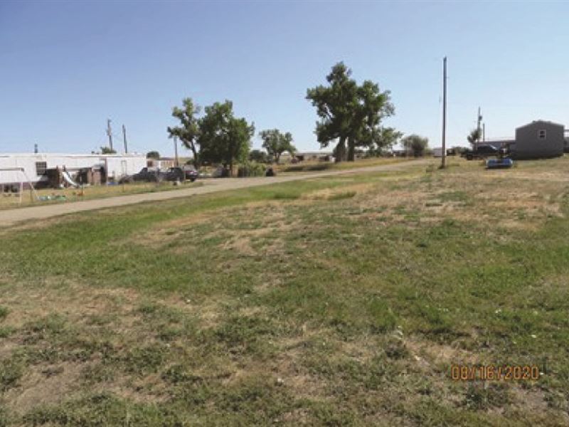 Central Montana Land/Base Camp : Winnett : Petroleum County : Montana