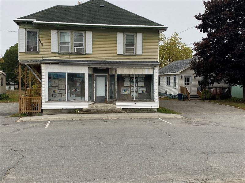 Multi Unit Rental Property Maine : Howland : Penobscot County : Maine