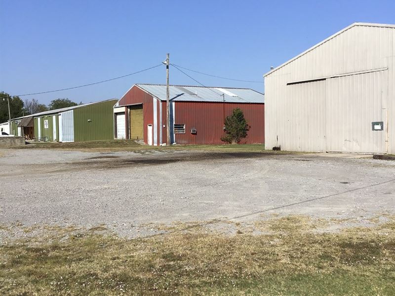 Commercial Property Pryor, Oklahoma : Pryor : Mayes County : Oklahoma