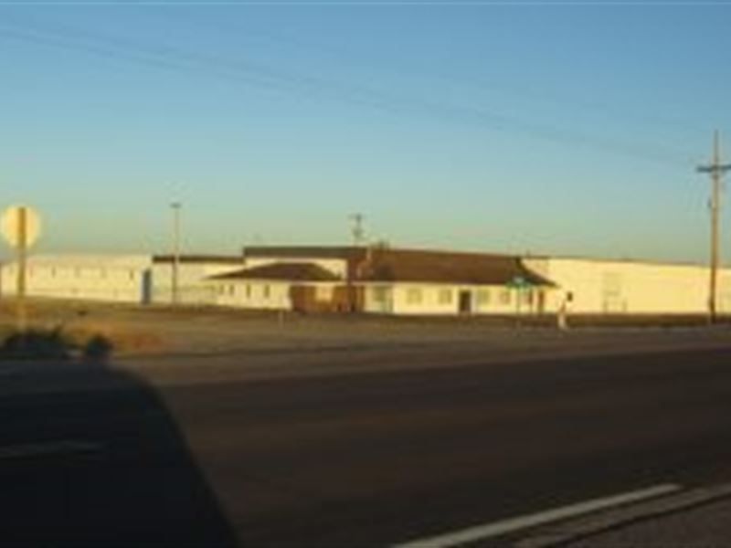 Hwy 183 Commercial Property : Hays : Ellis County : Kansas