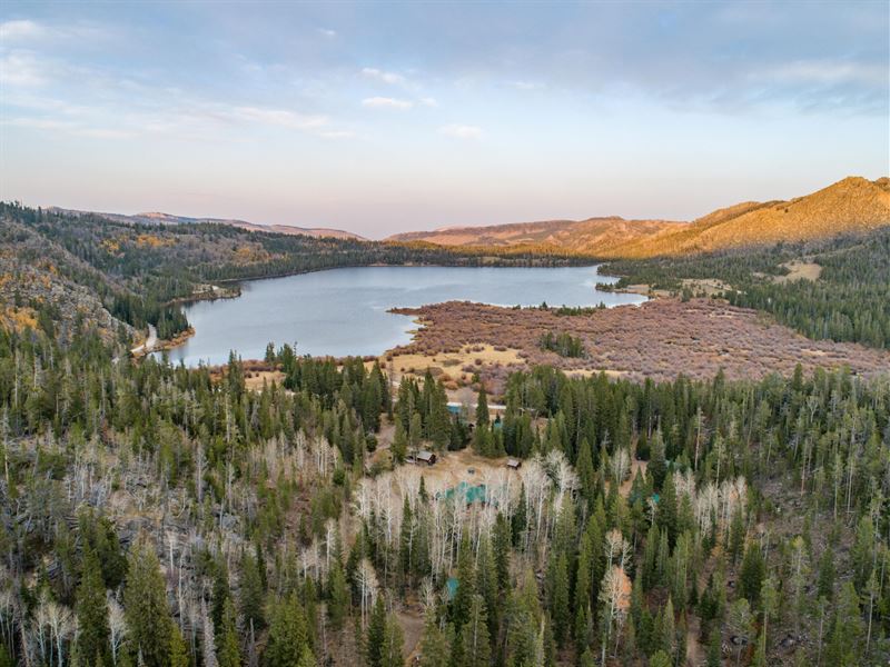 Louis Lake Lodge : Lander : Fremont County : Wyoming