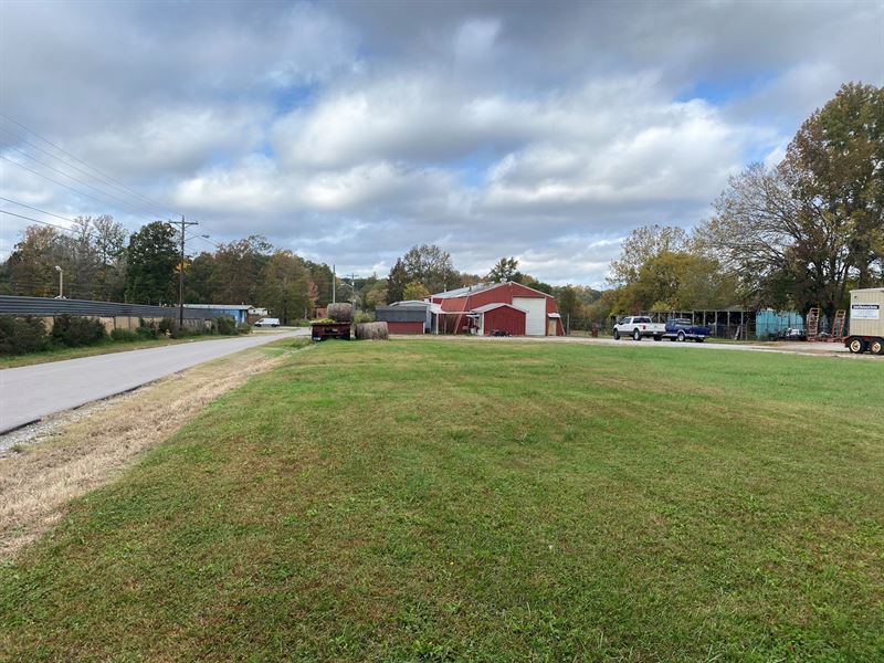Commercial Property Lawrenceburg : Lawrenceburg : Lawrence County : Tennessee