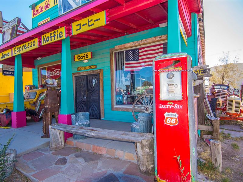 Historic Route 66 General Store : Seligman : Yavapai County : Arizona