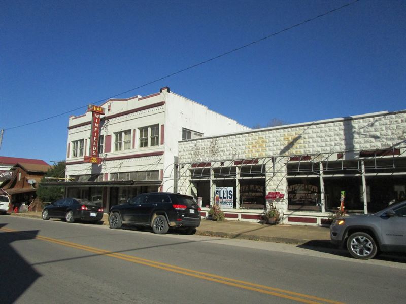 Commercial Buildings for Sale : Eminence : Shannon County : Missouri