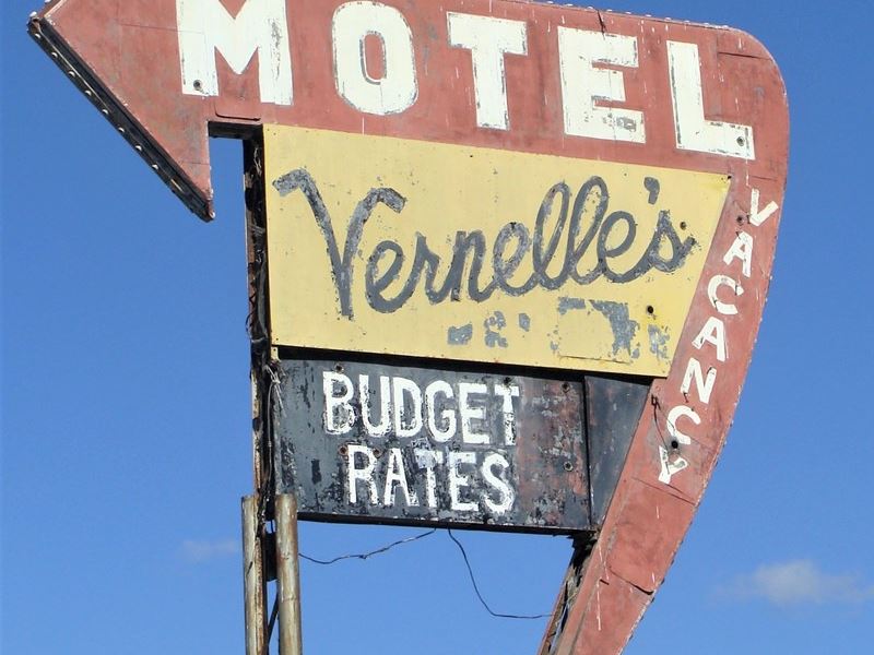 Route 66 Motel and Homes : Newburg : Phelps County : Missouri