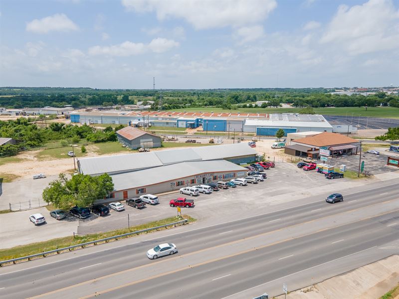Great Commercial Location, Us 377 : Stephenville : Erath County : Texas