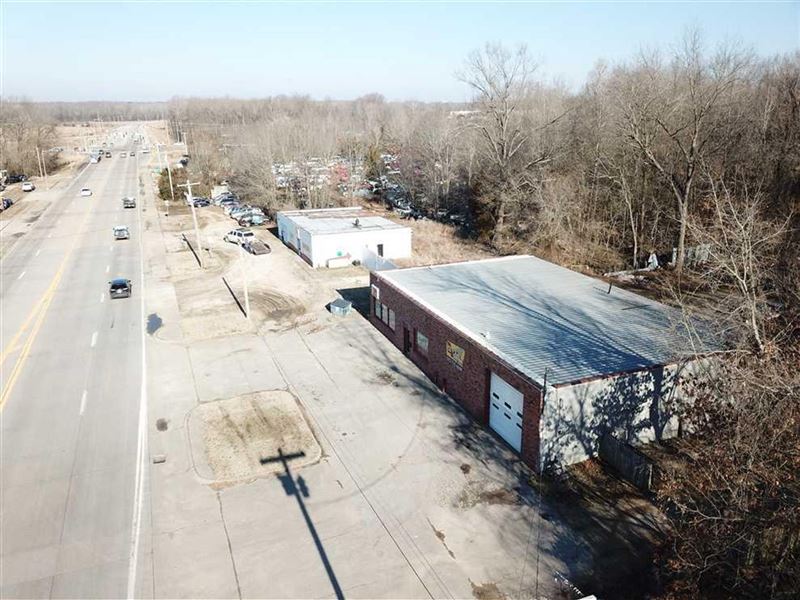 Commercial Building For Sale in But : Poplar Bluff : Butler County : Missouri