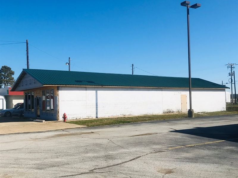 Arkansas Commercial Real Estate 3 : Pocahontas : Randolph County : Arkansas