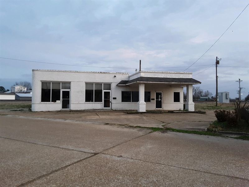 Commercial Building in Rector AR : Rector : Clay County : Arkansas