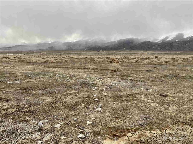 Commercial Land Off of 1-80 : Lovelock : Pershing County : Nevada