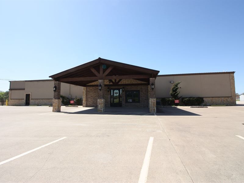 Commercial Building Freestone : Fairfield : Freestone County : Texas