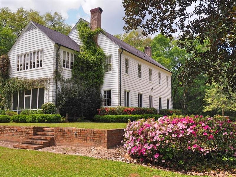 Historic Colonial Home For Sale, 9 : McComb : Pike County : Mississippi