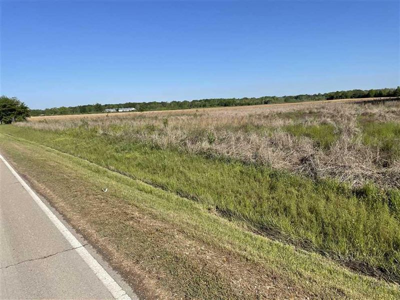 Airport Road Commercial Lot 14 : West Point : Clay County : Mississippi