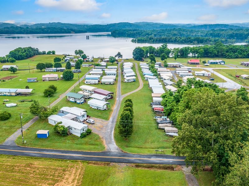 Cherokee Lakefront Campground : Mooresburg : Hawkins County : Tennessee